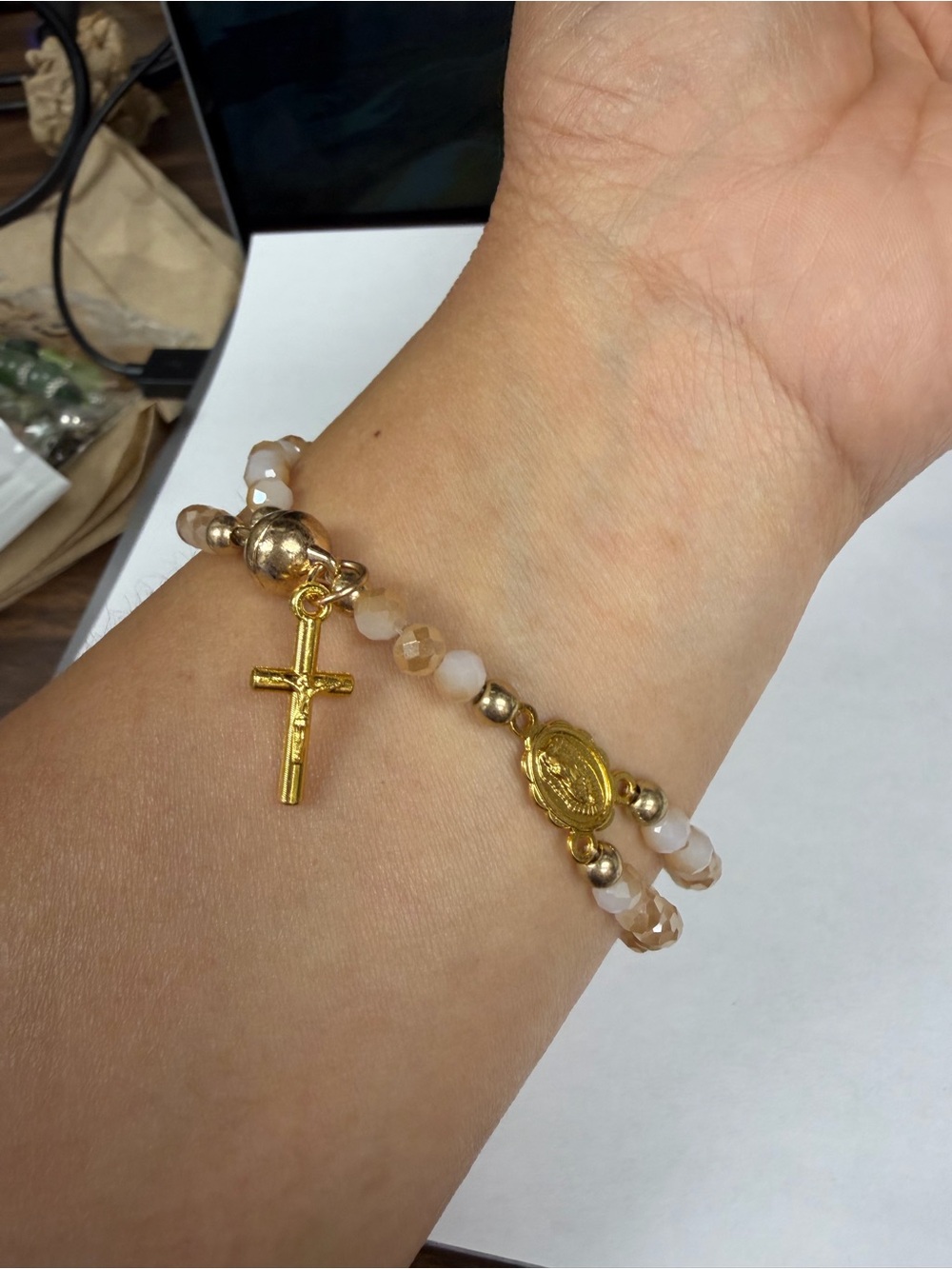 Gold Cross and Bead Stretch Bracelet - White/Beige Beads
